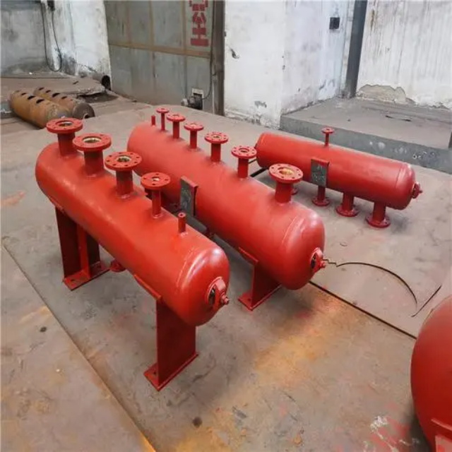 东辽分集水器安装高度